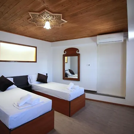 Hotel Vila 112 Gjirokastër
